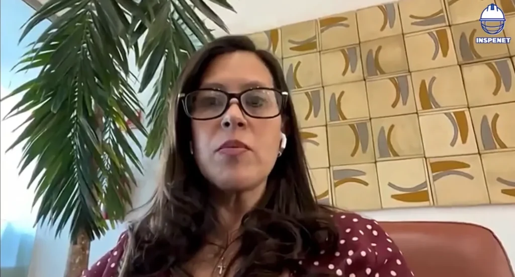 Ana Ludlow comentando sobre las oportunidades de la transformación energética.