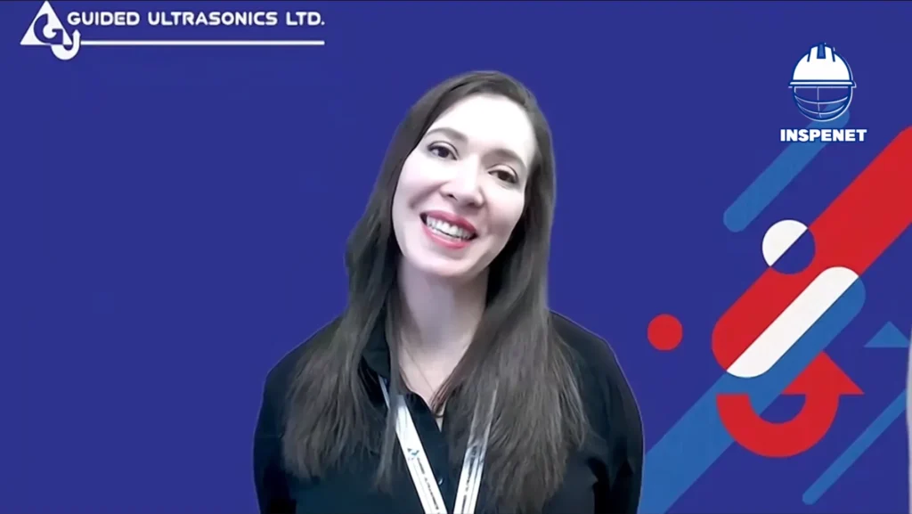 Imagen de la entrevistada Patricia Salas, discutiendo sobre la tecnica de ondas guiadas