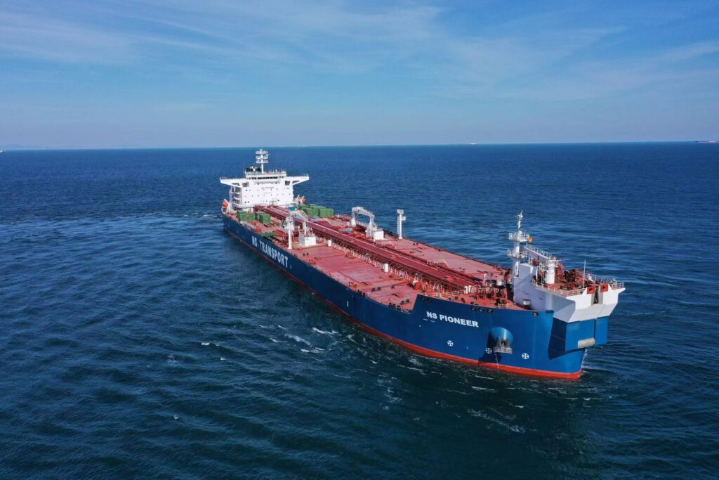 1651 China buque tanquero NS PIONEER interna 2