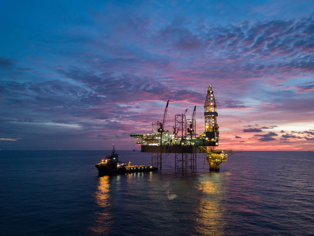 1806 ONGC India descubre petroleo y gas shutterstock interna