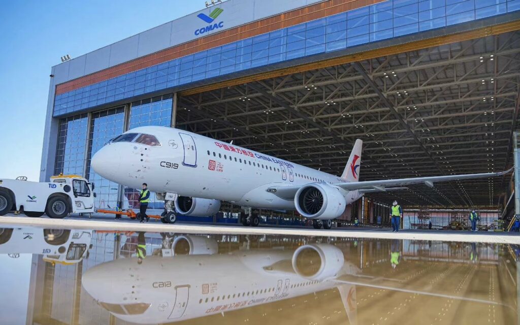1889 avion chino C919 interna 1