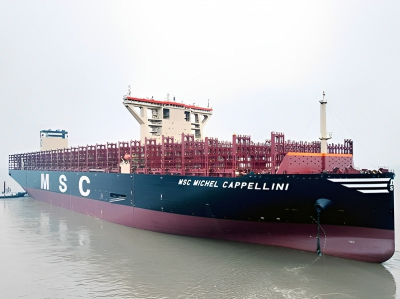 1921 MSC recibe portacontenedores MSC Michel Cappellini interna