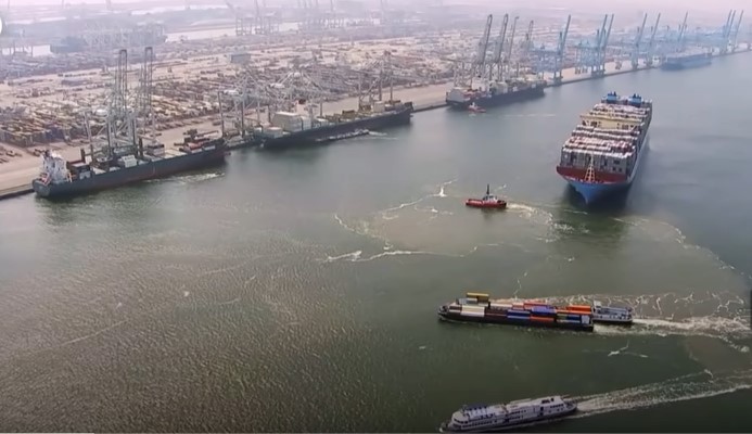 first Maersk voyage
