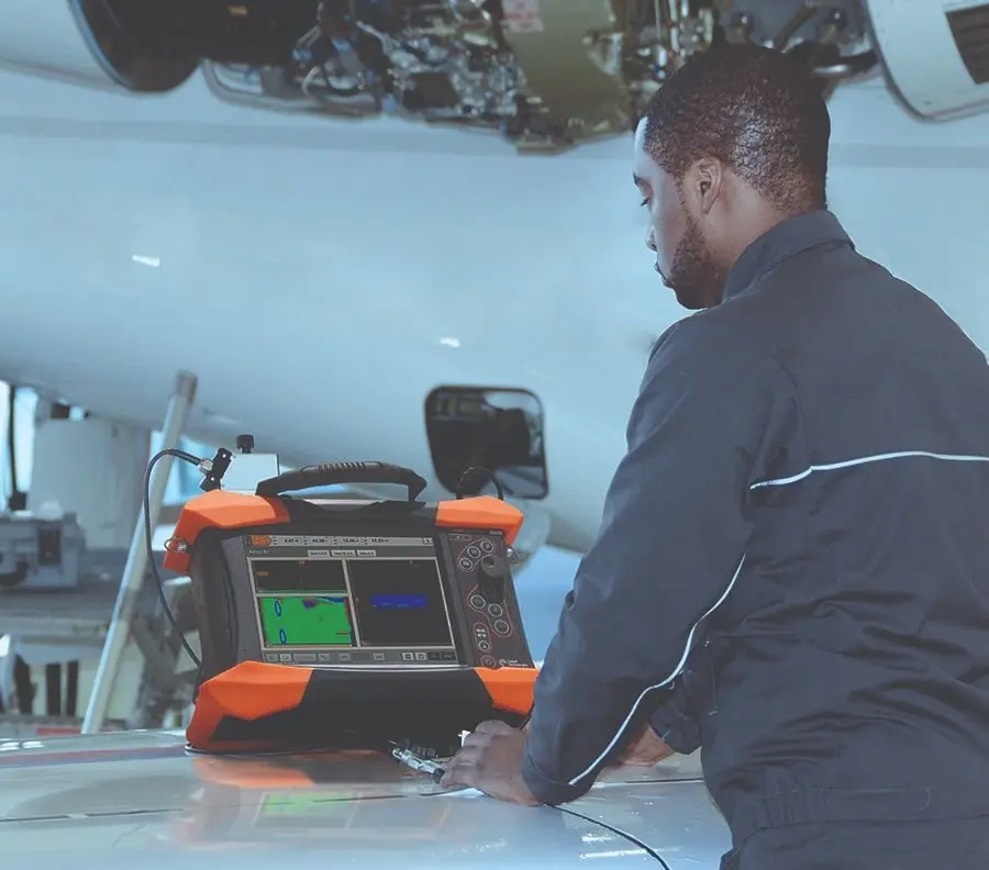Técnicas avanzadas de Ultrasonido en la inspección de materiales compuestos.
