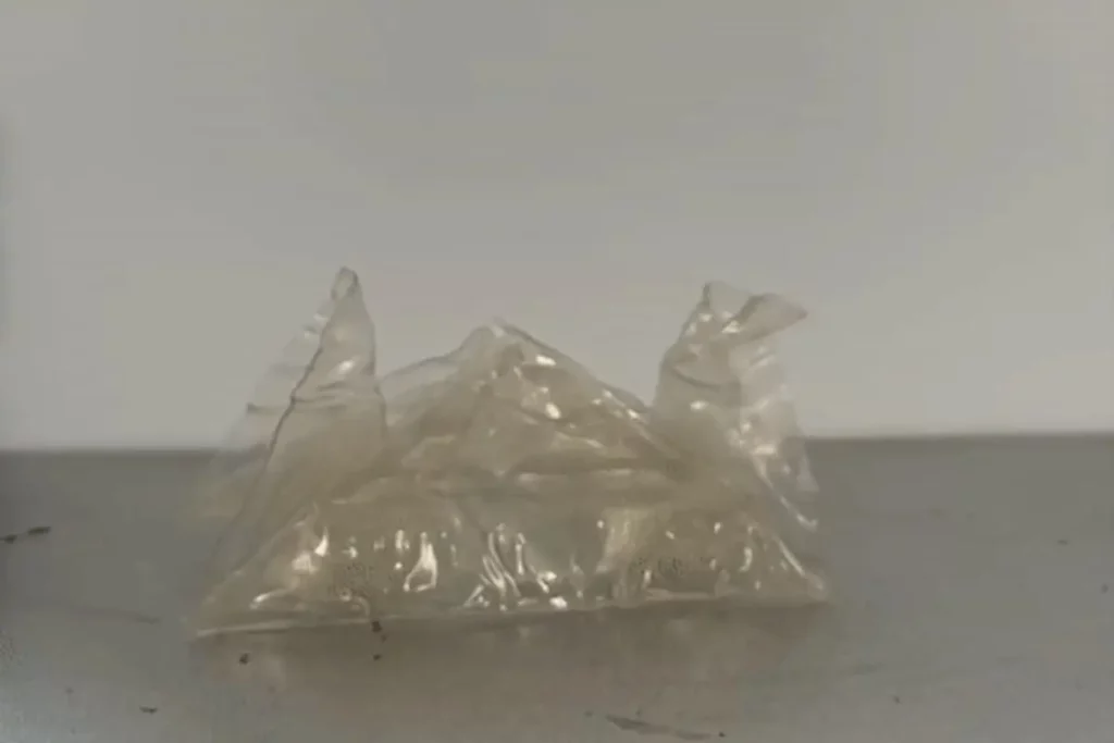 self-healing plastic