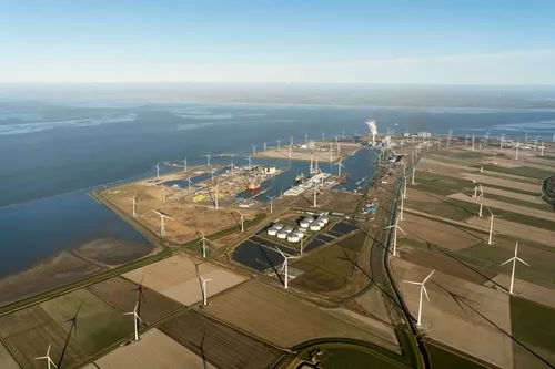 Port logistics in transporting from a terminal towards a sustainable future.