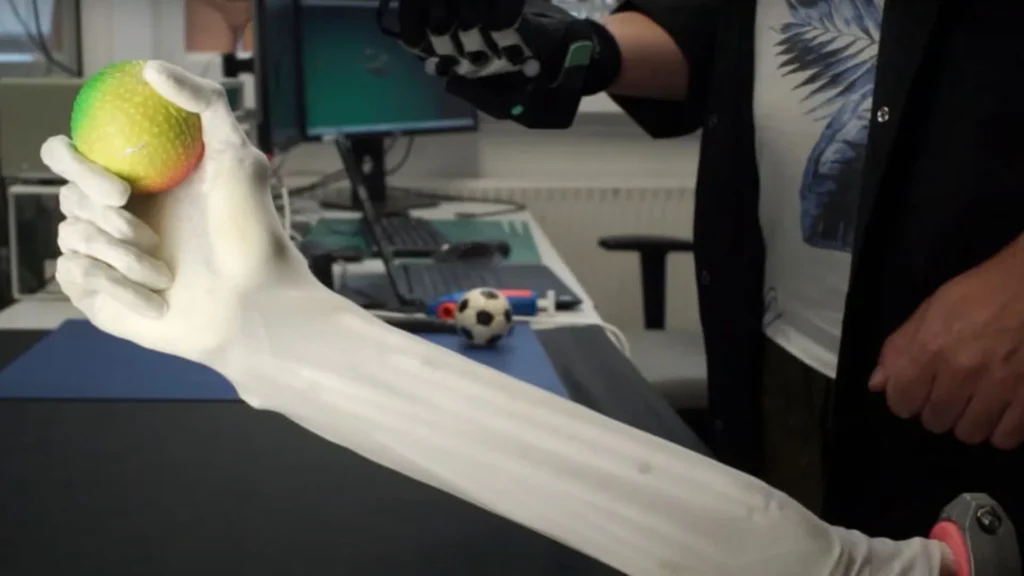 Clone Robotics moves forward with its teleoperated robotic hand
