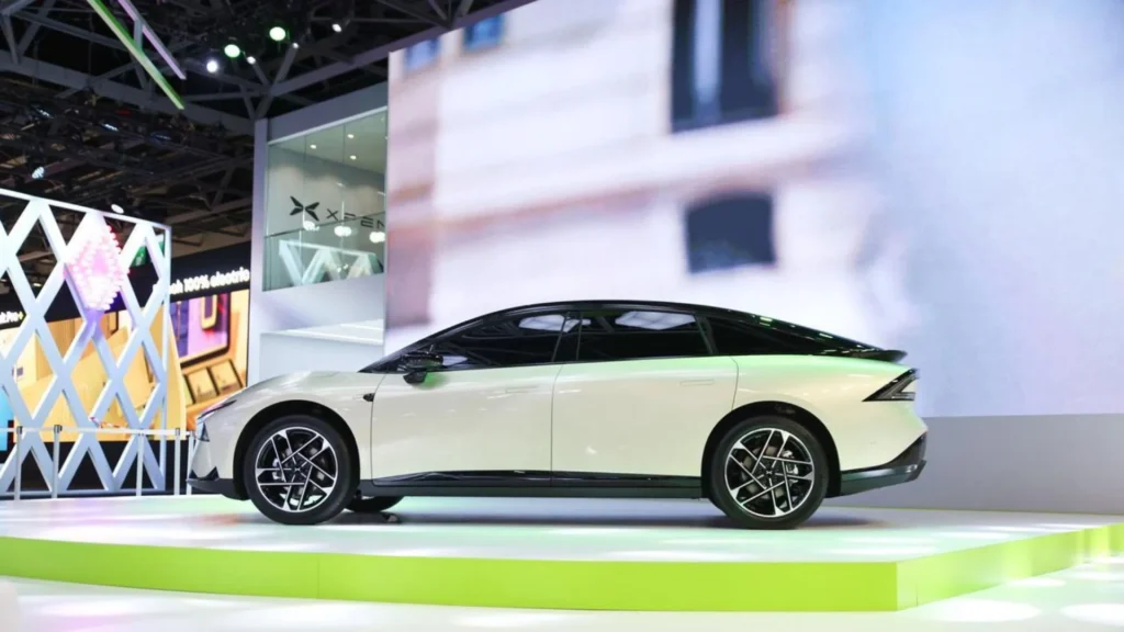 P7+ Sedan