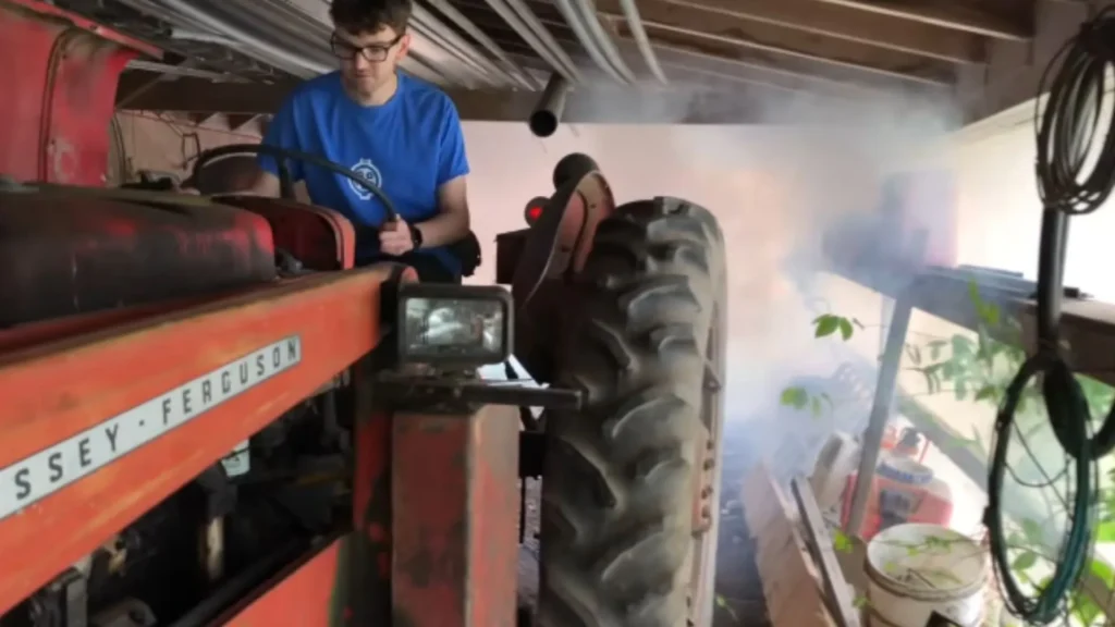 YouTuber transforms an old tractor into a tractor