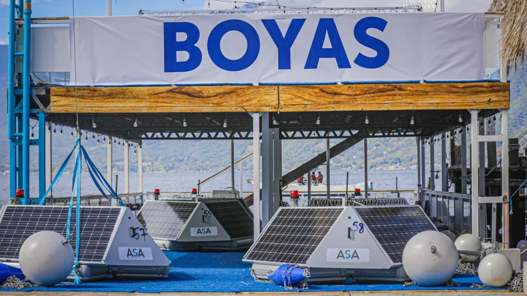 El Salvador restaura el Lago de Coatepeque