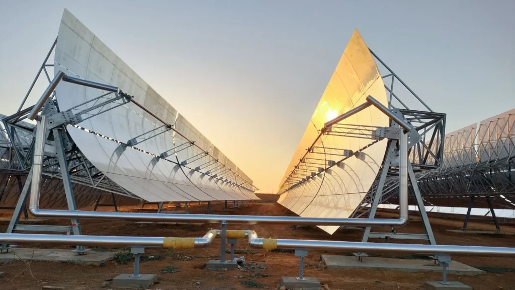 The plant will feature parabolic trough collectors for the production of pet food. Source: CSIRO