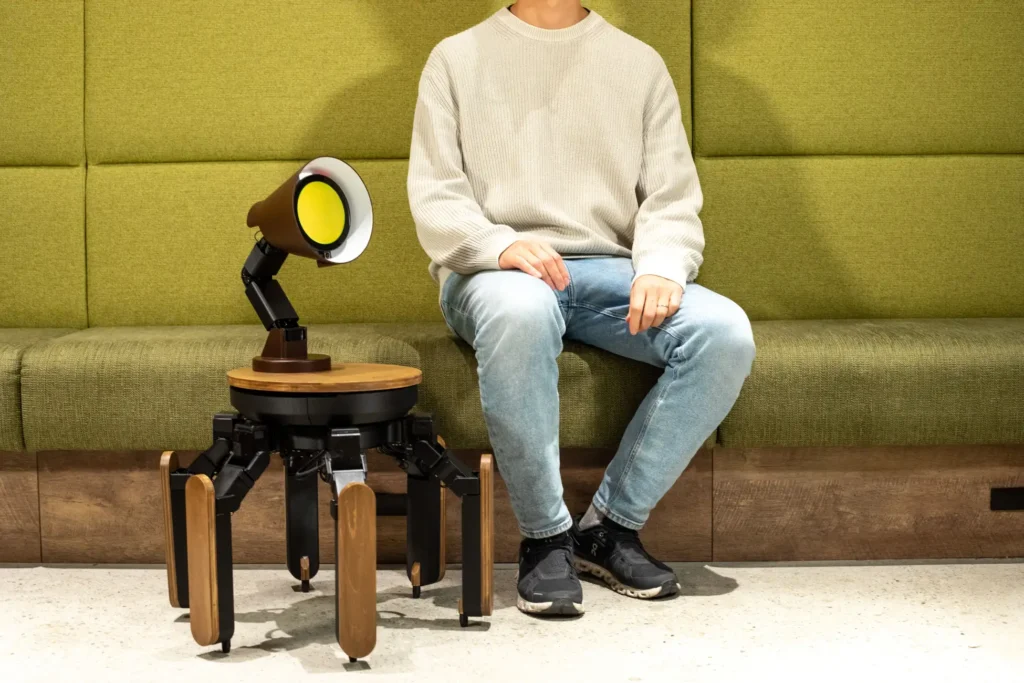 Robot Mi-Mo diseñado por Jizai