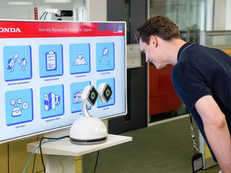 Haru el robot social