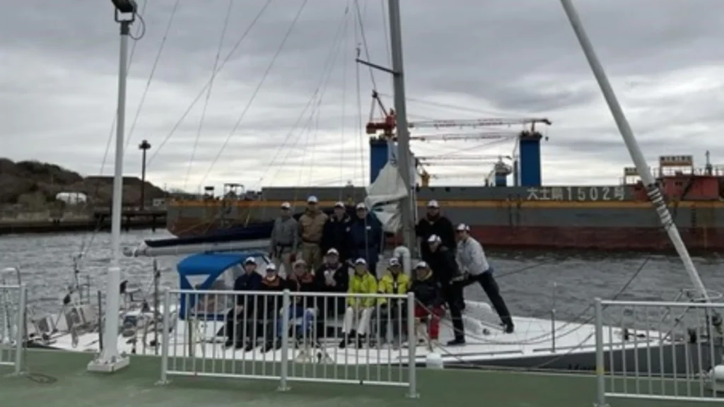 Winz Maru unloading Methylcyclohexane
