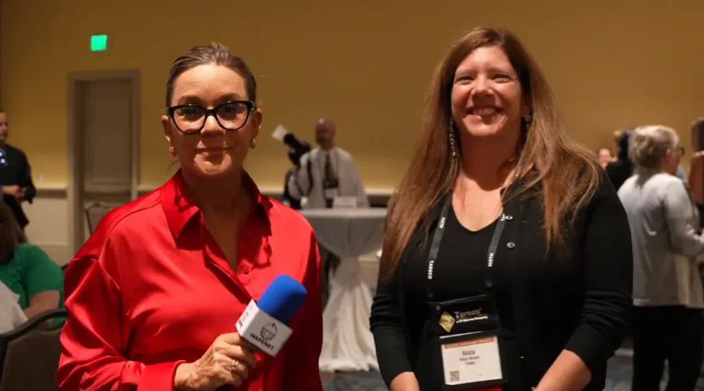 Female networking with Alicia Bruder
