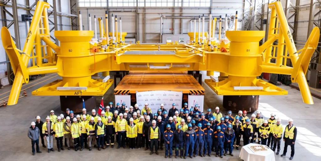 Una de plantillas submarinas enviadas a Yggdrasil