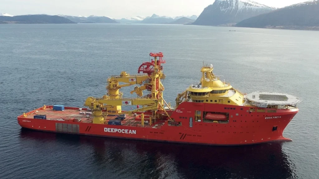 the ship that made the installation in Irpa field