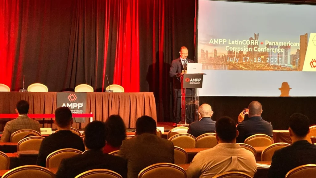 Juan Caballero en la conferencia AMPP LatinCORR 2025