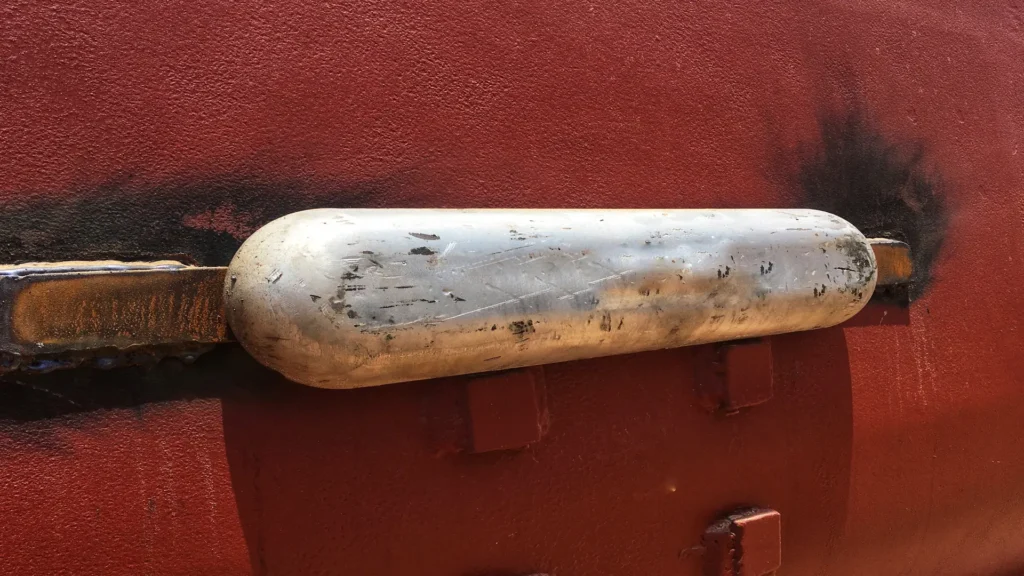 1 IMG 2 ING ANODO DE Zn shutterstock 1677184141 Performance of sacrificial anodes in cathodic protection copia