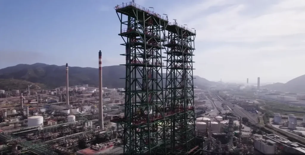 Complejo industrial de Repsol en Cartagena