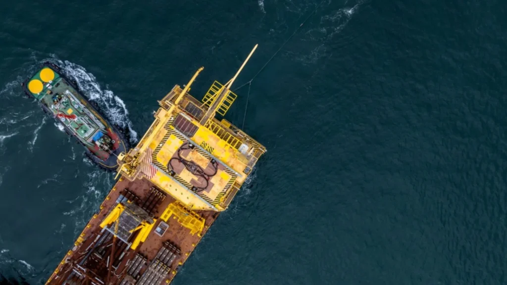 Plataforma mar&iacute;tima de Chevron Nigeria Ltd en operaci&oacute;n de perforaci&oacute;n offshore en el delta del N&iacute;ger.