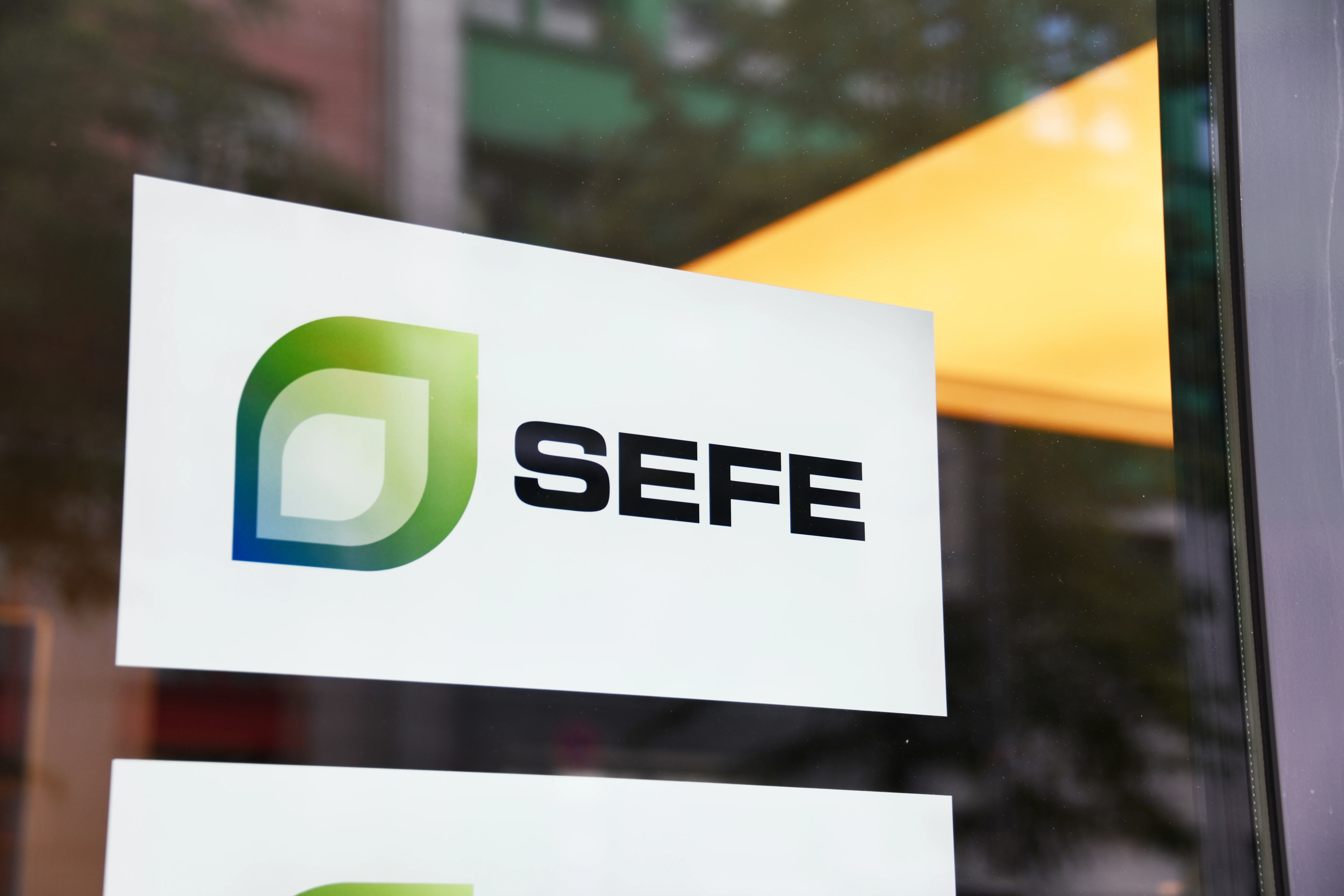 Privatización de SEFE en Alemania, empresa energética en proceso de desinversión estatal