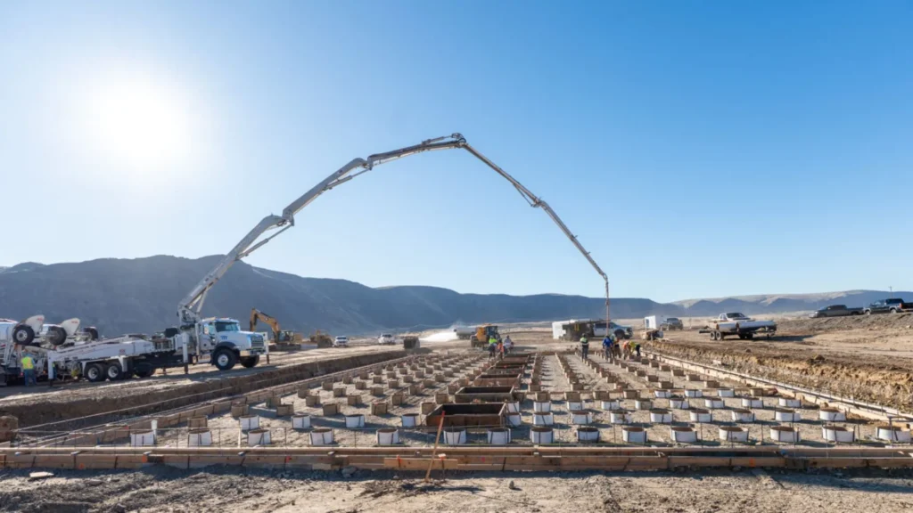 Helion power plant under construction during the initial stages of the nuclear fusion project in Washington.