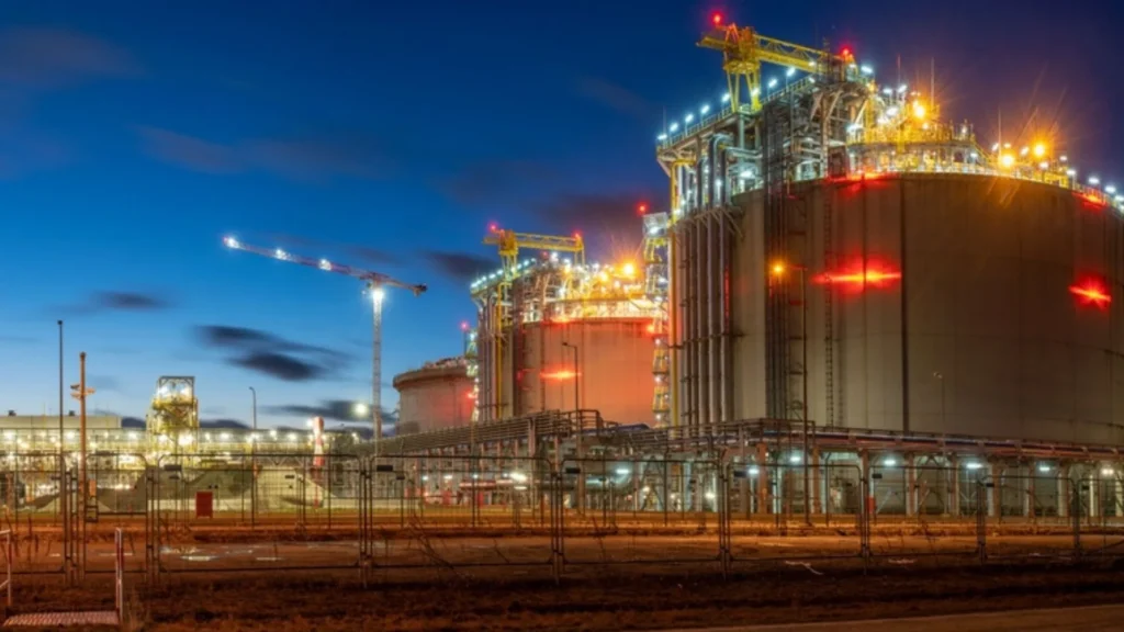 Gas pipeline system connected to an LNG export terminal with storage tanks and energy infrastructure in Louisiana.