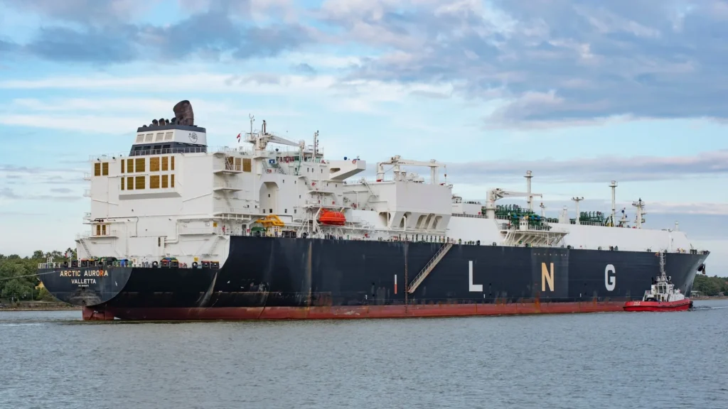 Natural gas futures and LNG exports via tanker.