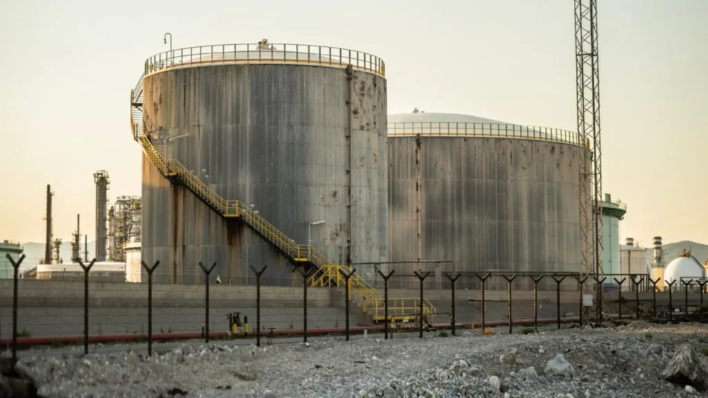 ONGC ampliará las reservas de petróleo de India con nueva capacidad de almacenamiento.